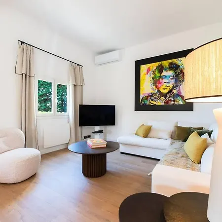 别墅 Maison Tropezienne En Plein Centre Avec Jardin Et Piscine *